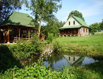 Усадьба Мир пчел аренда беседок