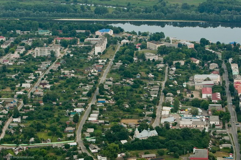 Лоев. Лоев Гомельская область. Поселок Лоев Гомельской области. Днепр в Лоеве. Лоев фото.