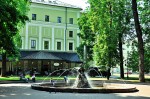 Central (Alexander) Square