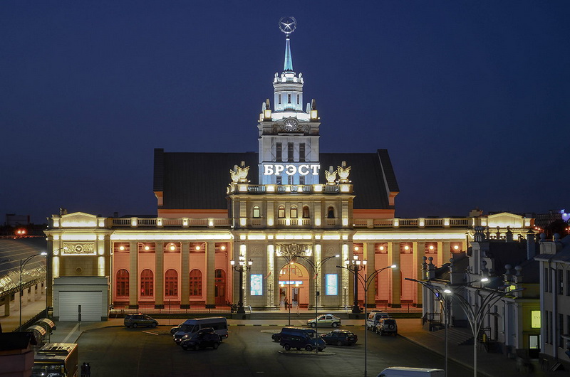 Brest railway station