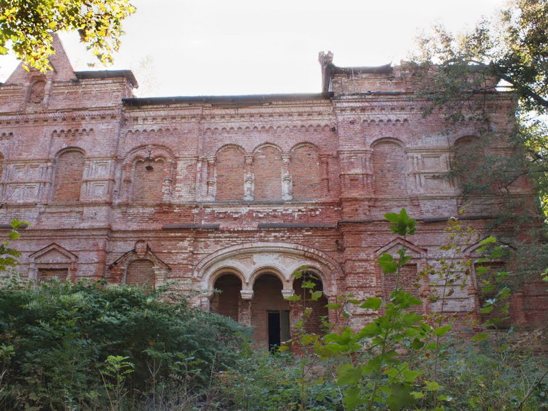 Manor of Gerard in  Demyanki