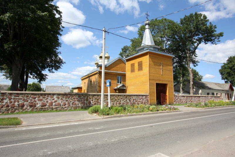 Петропавловская церковь в д. Трабы