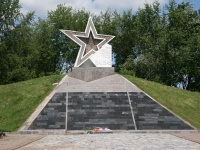 Мемориальный комплекс советским воинам и партизанам в п. Кореличи