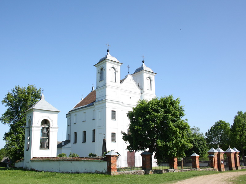 Ищелнский Троицкий костел