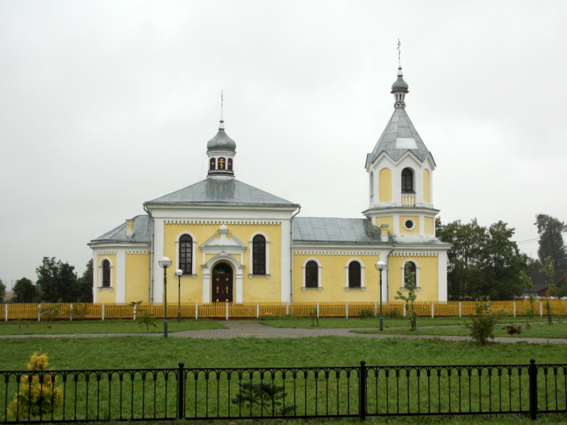 Мокровская Петропавловская церковь