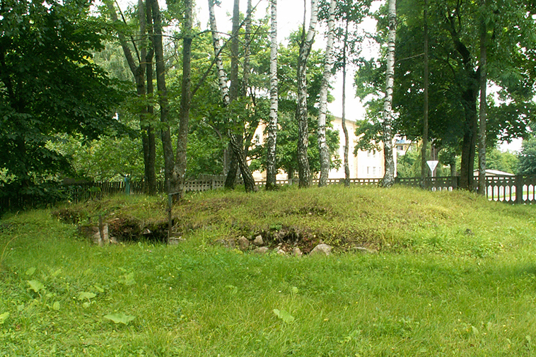 The temple-tomb of the Hutten-Czapsky