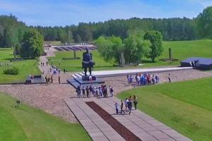 Minsk - Khatyn - Mound of Glory -  Brest - Brest fortress - Belovezhskaya puscha